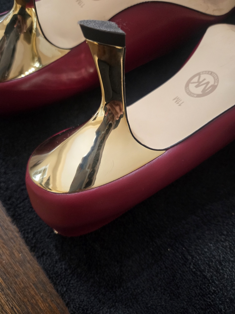 Michael Kors Women's Red Pointed-Toe Leather Gold Metal Heel Pumps Size 11/42 - Picture 10 of 12